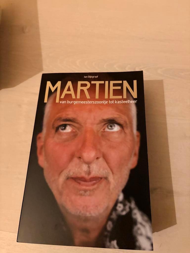 Martien, Ophalen, Zo goed als nieuw