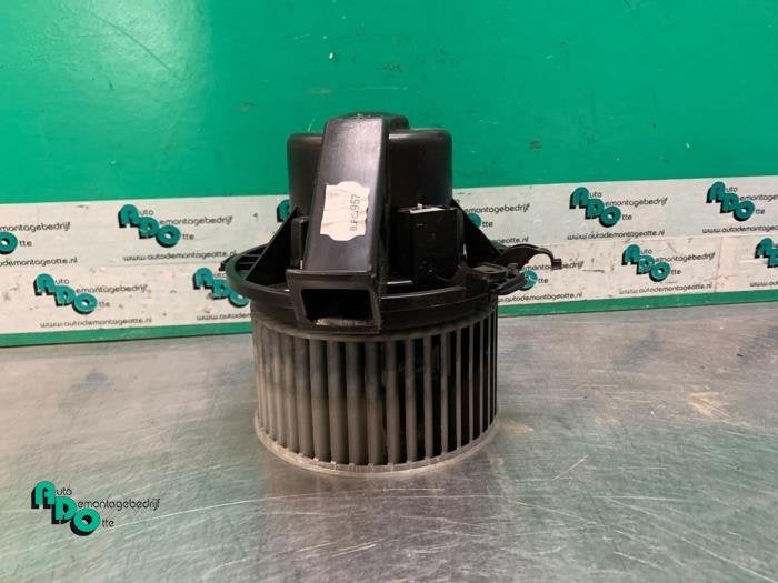 Moteur de ventilation chauffage d'un Mercedes Sprinter (Spri, 3 mois de garantie, Utilisé, -, -
