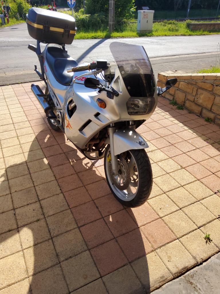 Ancetre suzuki 750 gsxf, Motos, Motos | Honda, Particulier
