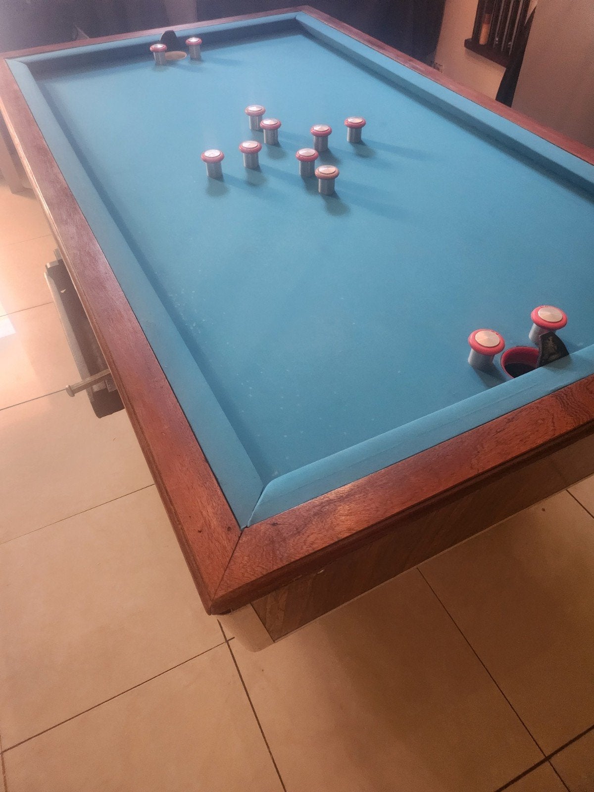 Billard a bouchons, Enlèvement ou Envoi