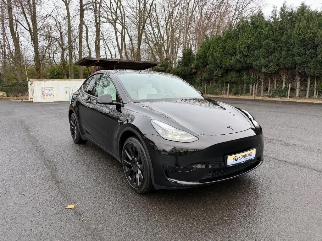 Tesla Model Y Long Range RWD | Leasing (bj 2025, automaat), Auto's, Automaat, Gebruikt, Euro 6, 340 pk