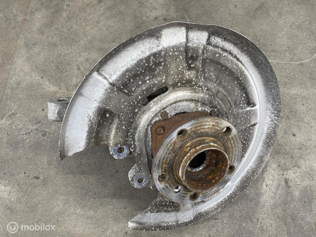 Wielsteun + lager achter BMW 5-serie Touring F11 33326796099, Gebruikt, Ophalen of Verzenden, BMW, BMW