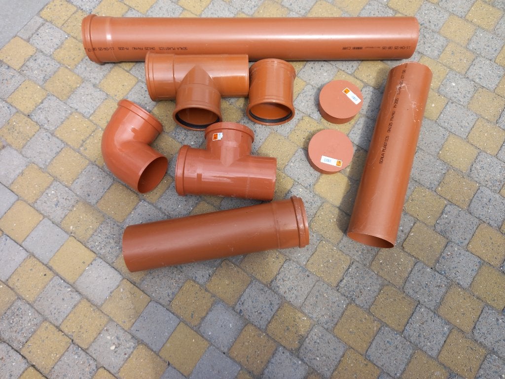 Rioolbuis Diameter 125, Doe-het-zelf en Bouw, Afvoer, PVC, Ophalen of Verzenden, Zo goed als nieuw
