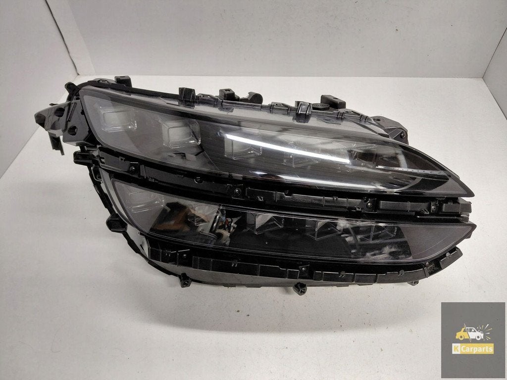 Genesis, Genesis GV60 Full Led lamp rechts, Fabrikant BV, Gebruikt, Info@fabrikant.eu, Fabrikantstraat 1
1000 AA  Amsterdam, NL