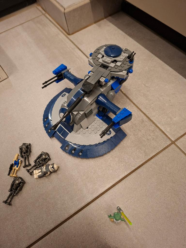 Lego Star Wars 8018 Armored Assault Tank (AAT), Verzamelen, Star Wars, Gebruikt, Overige typen, Ophalen of Verzenden