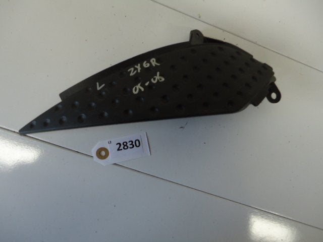 ZX6R 2005 - 2006 Kawasaki Cover Cover onder tank D1-13155