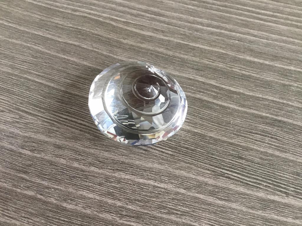Coque en corne Swarovski dans une boîte, Enlèvement ou Envoi, Comme neuf