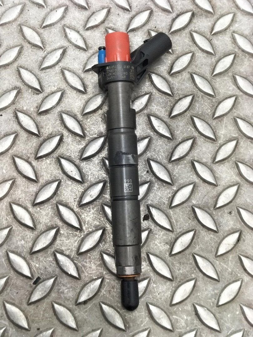 MERCEDES B CLASS BRANDSTOF INJECTOR / VERSTUIVER 6540700187, Enlèvement ou Envoi, Utilisé, ARN reconnu