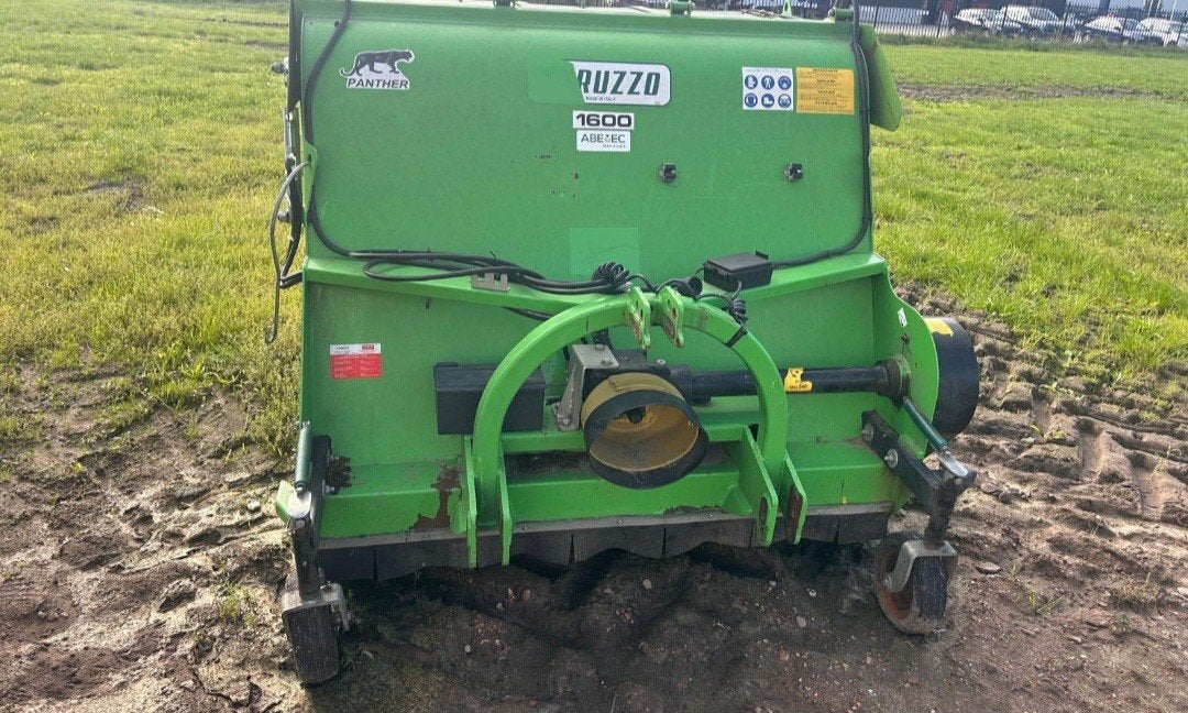 diverse zaaimachine fieldtopmaker maaiarm, Ophalen