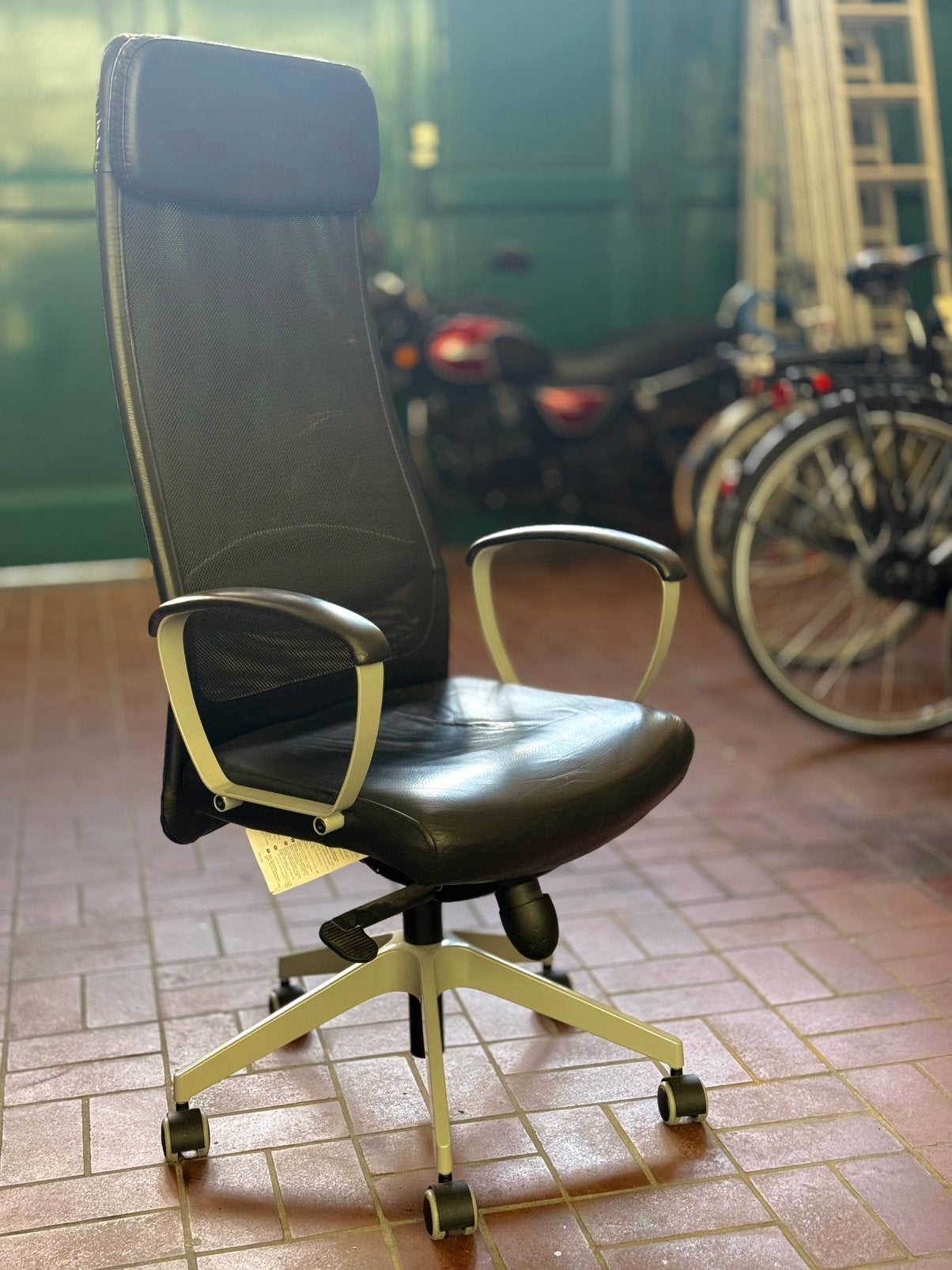Ikea Markus bureaustoel, Huis en Inrichting, Ophalen, Gebruikt, Zwart, Bureaustoel