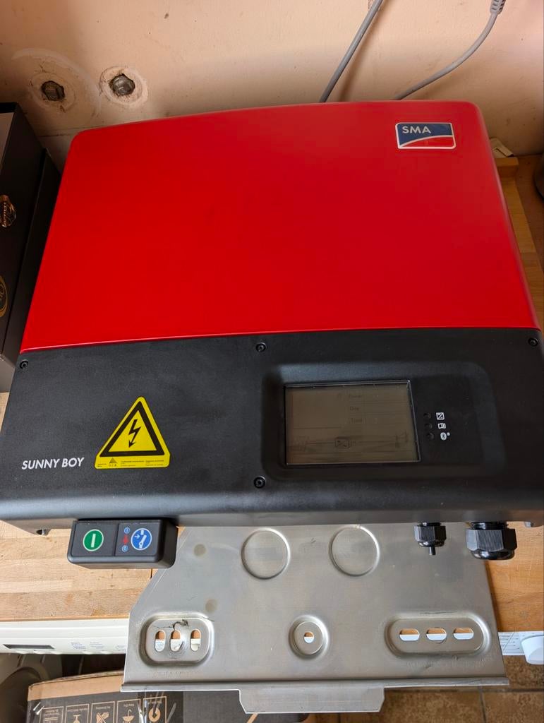 SMA omvormer sunny boy 4000TL-20, Ophalen