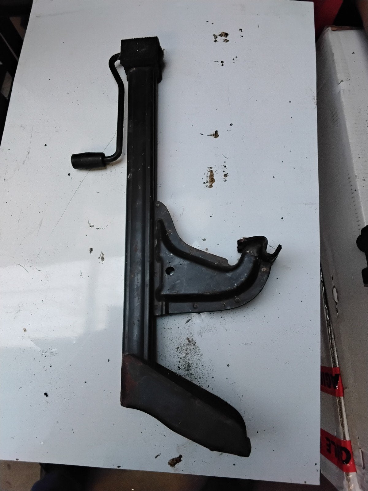 Cric BMW E30/E34/E12 état nickel, Enlèvement ou Envoi