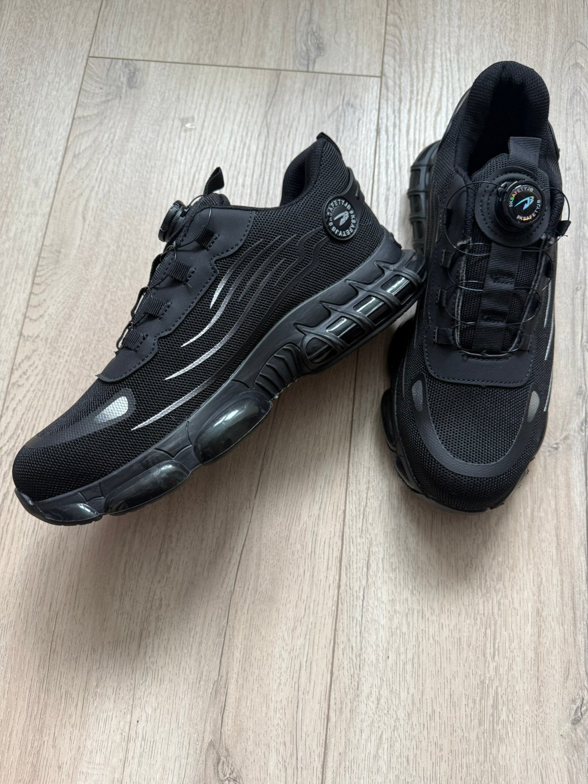 Lichtgewich Veiligheidsschoenen maat 46, Vêtements | Hommes, Neuf, Enlèvement ou Envoi, Chaussures de travail, Noir