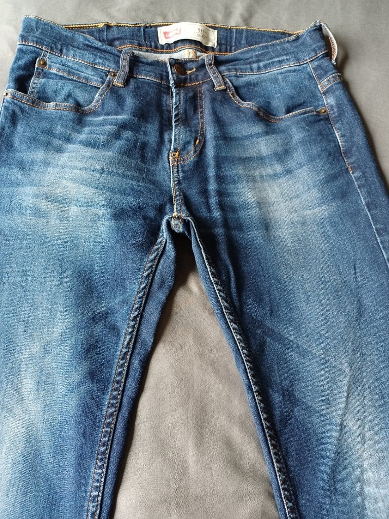 JEANS LEVIS 511 SLIM BLUE US TAILLE 16 BON ÉTAT, Enlèvement ou Envoi, Comme neuf, W30 - W32 (confection 38/40), Bleu