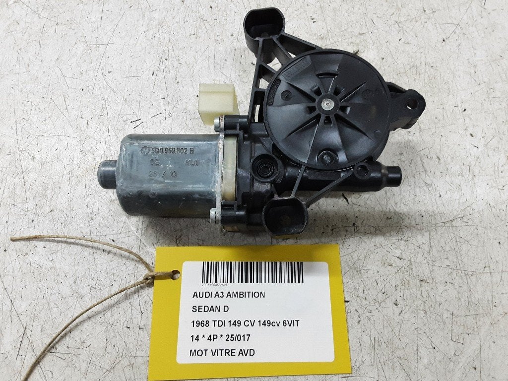 MOTOR RAAMMECHANIEK RECHTS VOOR A3 Limousine (8VS / 8VM), Info@audi.de, Audi, Audi AG, Voor
