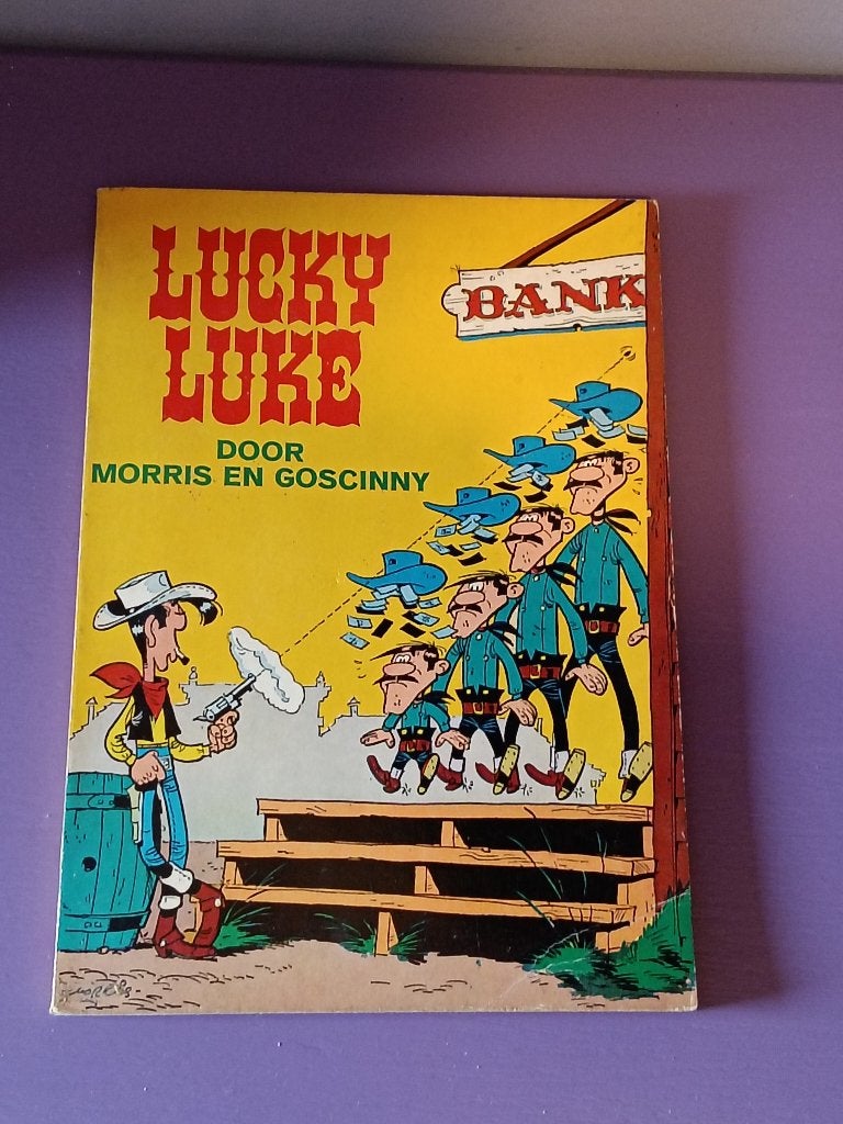 Oud stripboekje: lucky luke. (1967), Eén stripboek, Ophalen of Verzenden, Gelezen