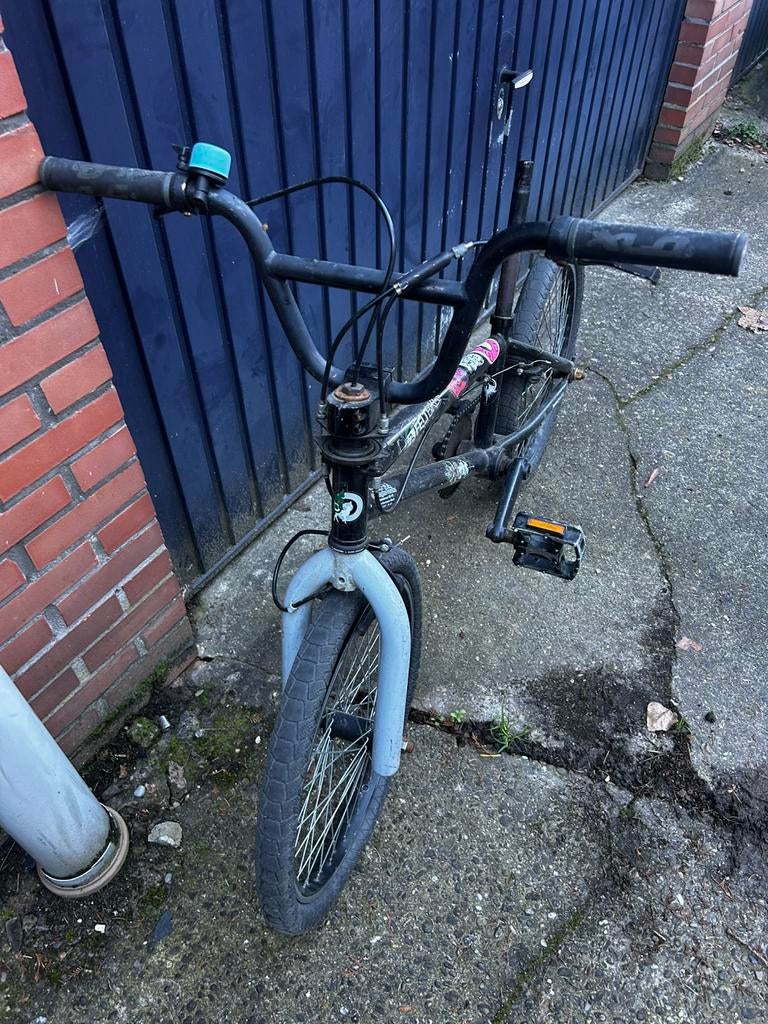 Felt stunt bmx, Fietsen en Brommers, Fietsen | Crossfietsen en BMX, Ophalen, Gebruikt, Staal, Stuur 360° draaibaar
