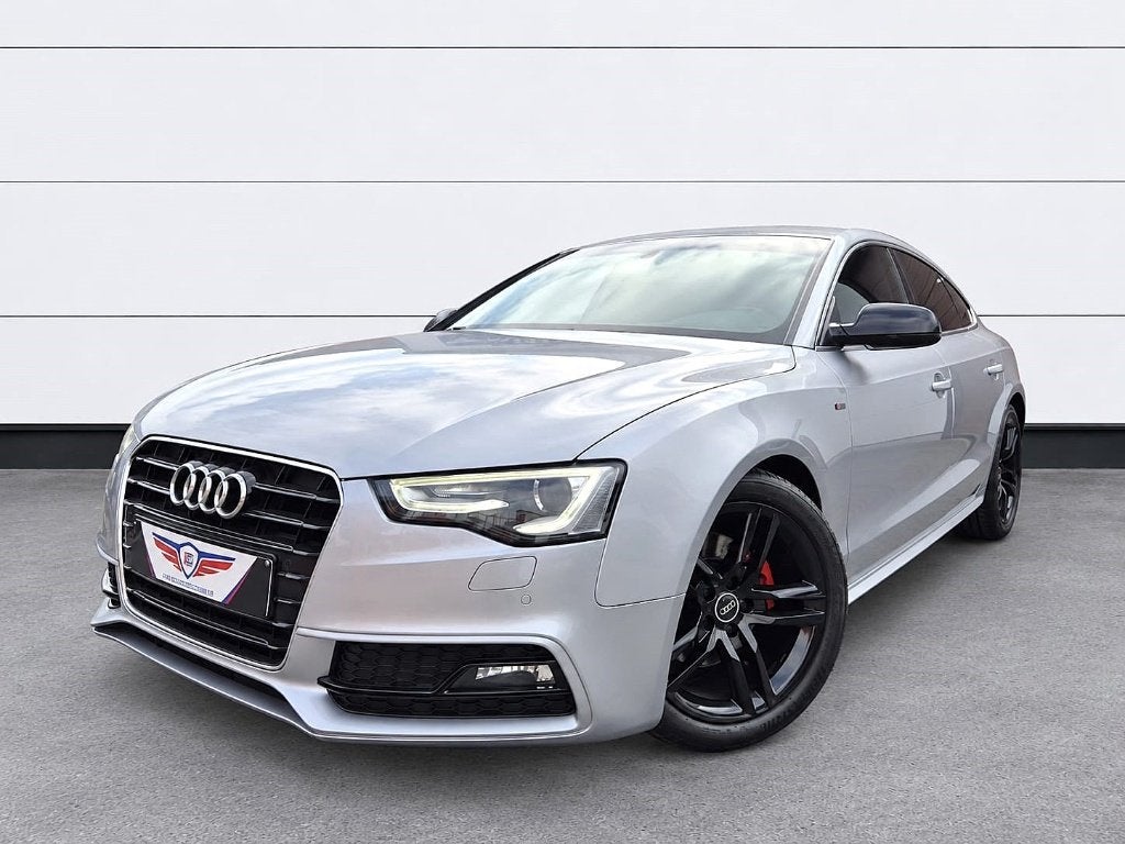AUDI A5 2.0 TDI*S-LINE SPORTBACK*LED*BI-XENON*PDC*REG-VTS*AL, Auto's, Voorwielaandrijving, 4 cilinders, Leder en Stof, Bedrijf