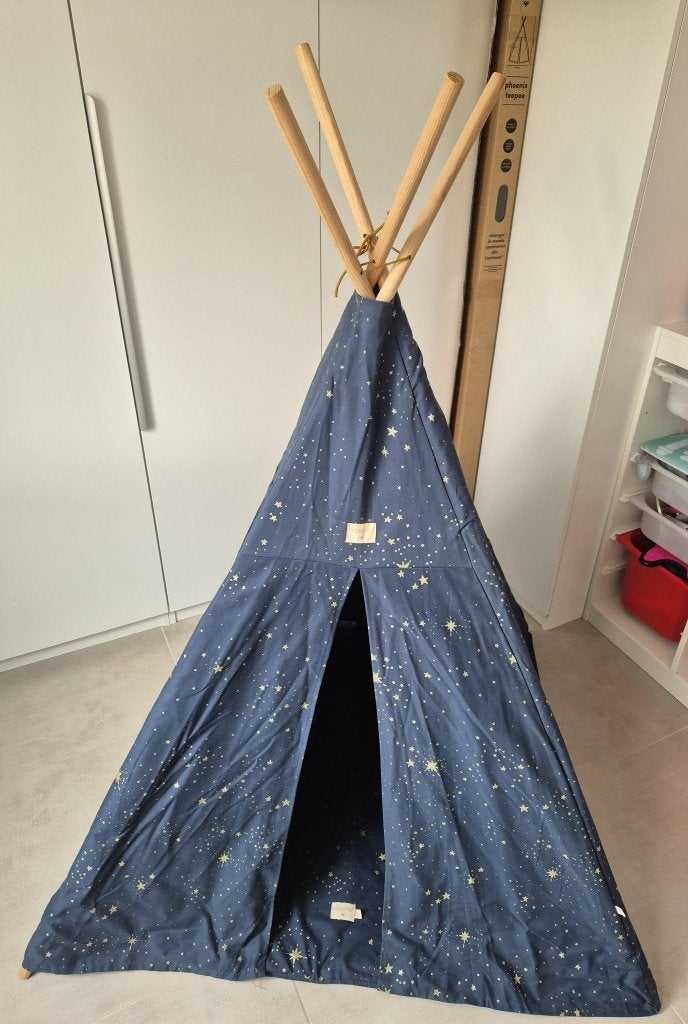 Nobodinoz tipi-tent, Enlèvement, Utilisé