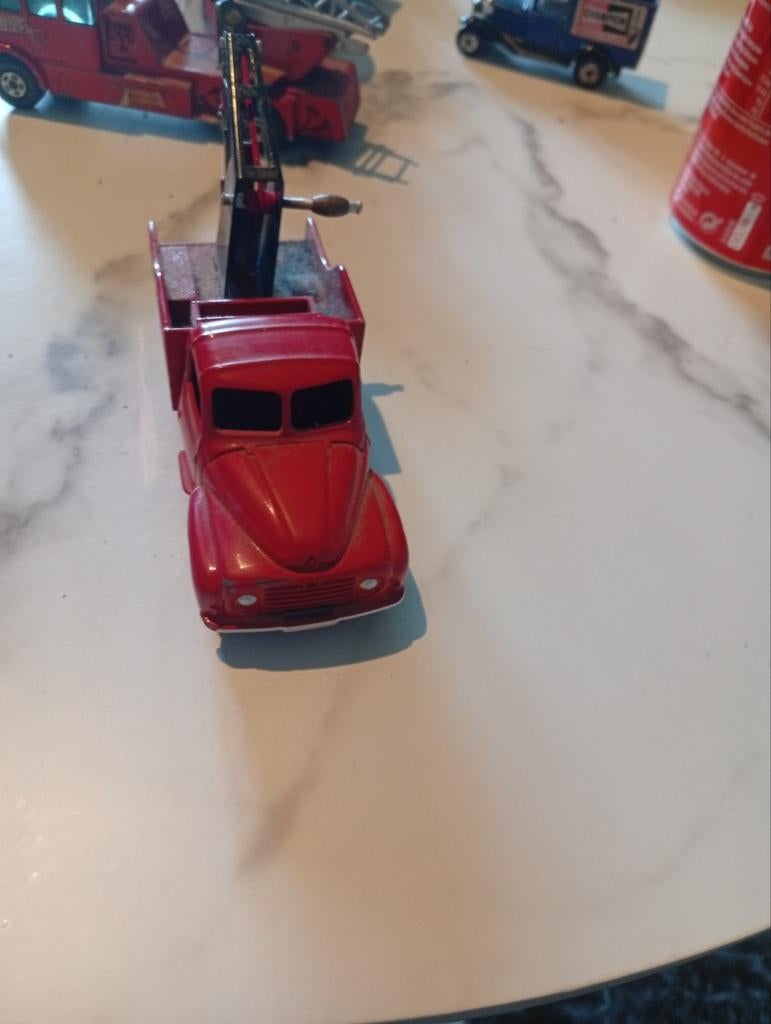 Dinky Toys 35A Citroën U23 dépanneuse