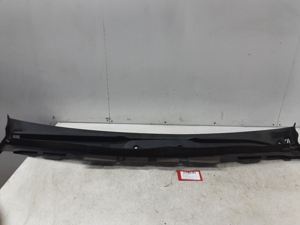 GARNITURES WINDSHIELD GLE (V167) (A1678302103), Mercedes-Benz, Utilisé, Avant, Dialog.mb@mercedes-benz.com