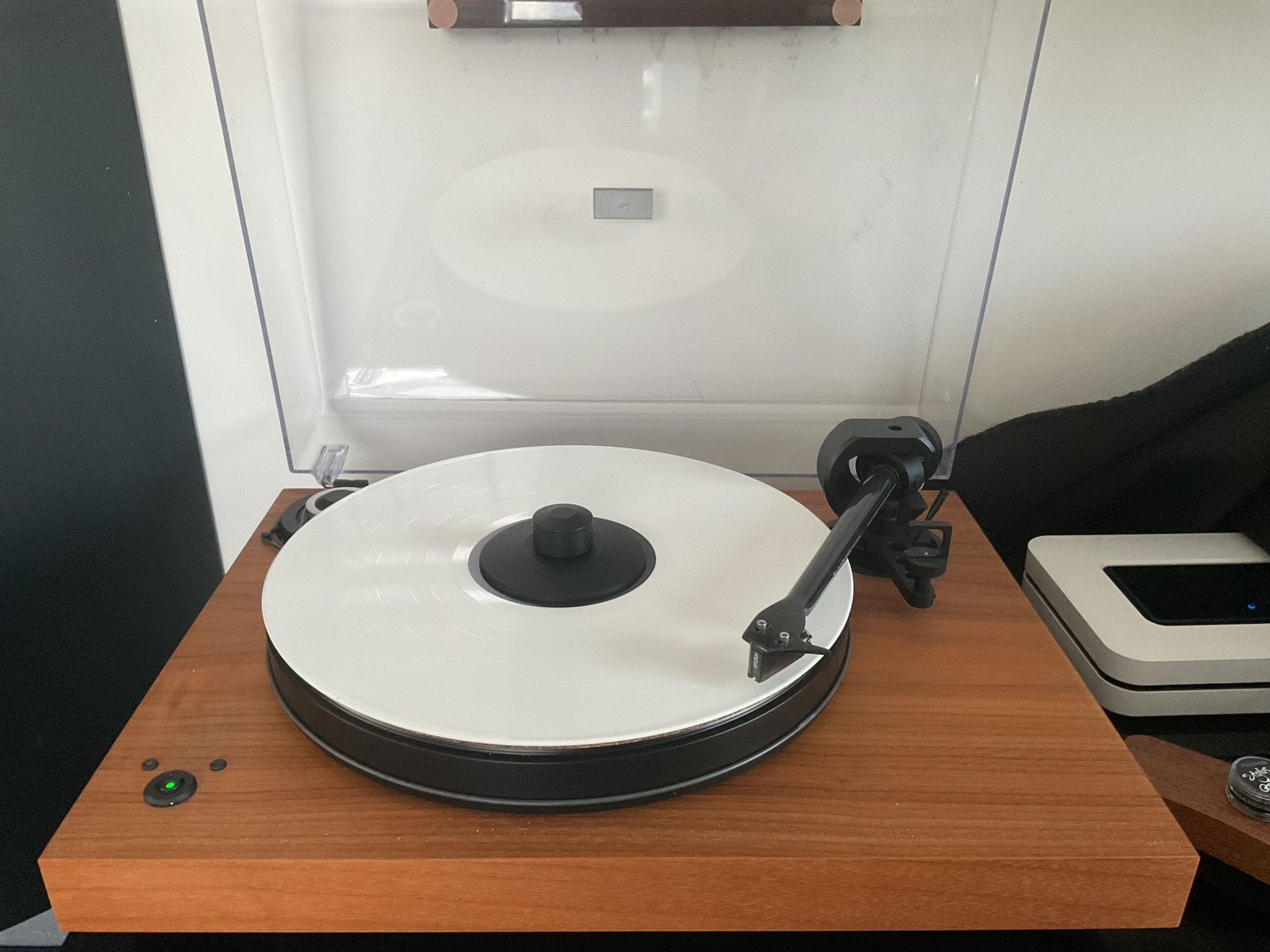 Pro ject 2 Xperience SB Xtention 9 evolution Walnut+ 2M Blue, Audio, Tv en Foto, Platenspelers, Ophalen, Zo goed als nieuw