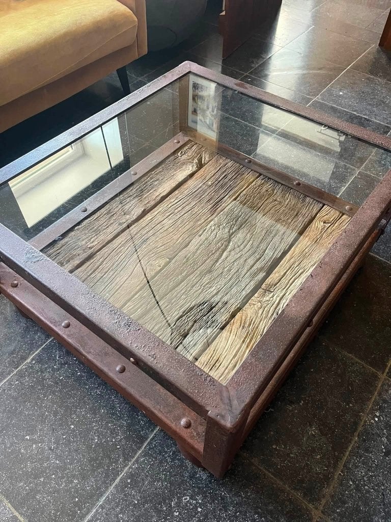 Salontafel in de woonkamer, Huis en Inrichting, Tafels | Salontafels, Ophalen, Gebruikt, 50 tot 100 cm, 50 tot 100 cm
