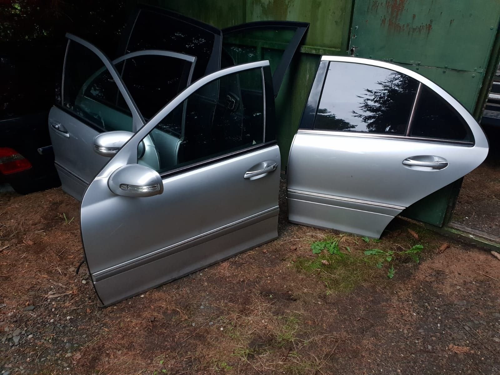 MERCEDES C KLASSE SEDAN PORTIEREN LV+LA  BJ 2002 TOT 2005, Utilisé, Porte, -, -