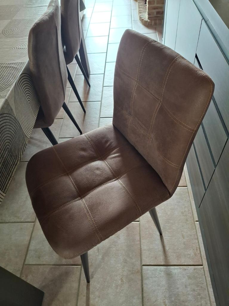 Eetkamerstoelen, Huis en Inrichting, Stoelen, Ophalen, Zo goed als nieuw, Bruin, Vijf, Zes of meer stoelen