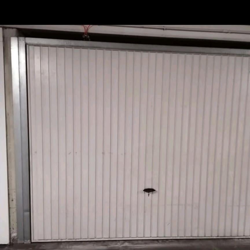 Garagebox in garage, Immo