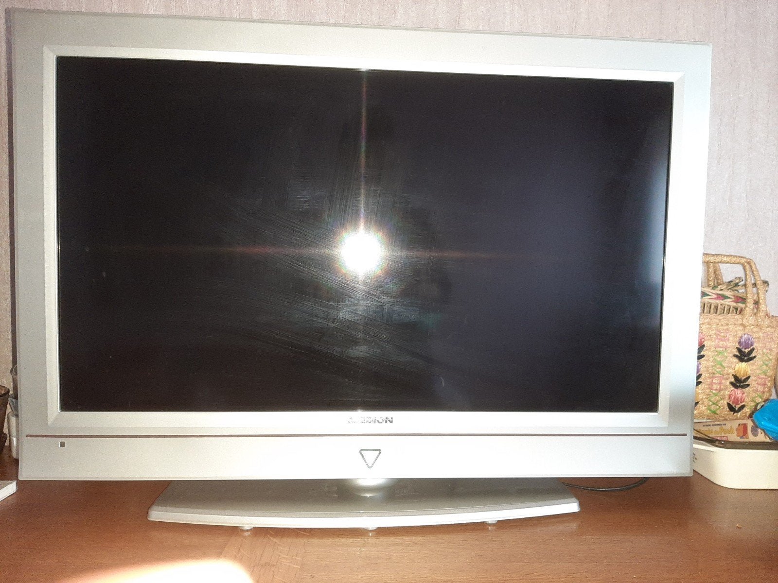 Téléviseur LCD Medion 32 pouces - 3 ports HDMI - avec suppor, Enlèvement, LCD