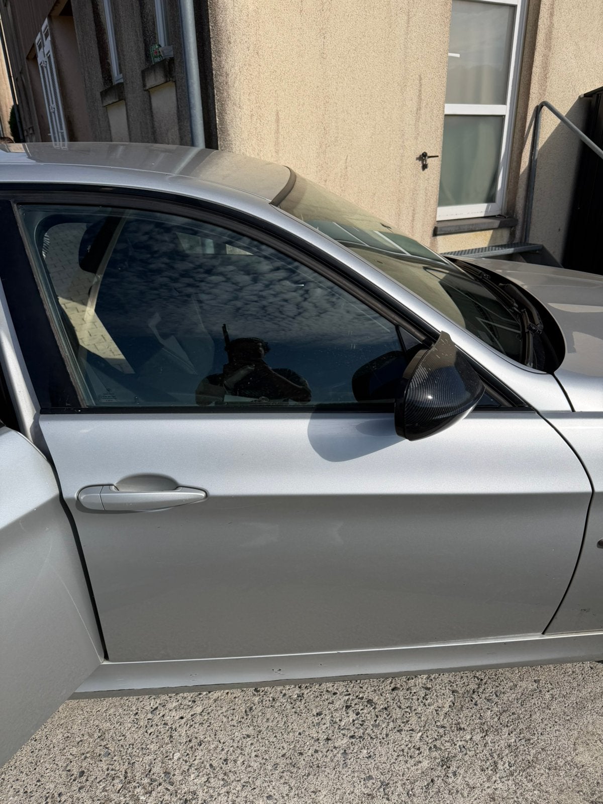 baguette extérieure chromée vitre de porte avant droite E90, Autos : Pièces & Accessoires, Neuf, Enlèvement ou Envoi, Porte, BMW