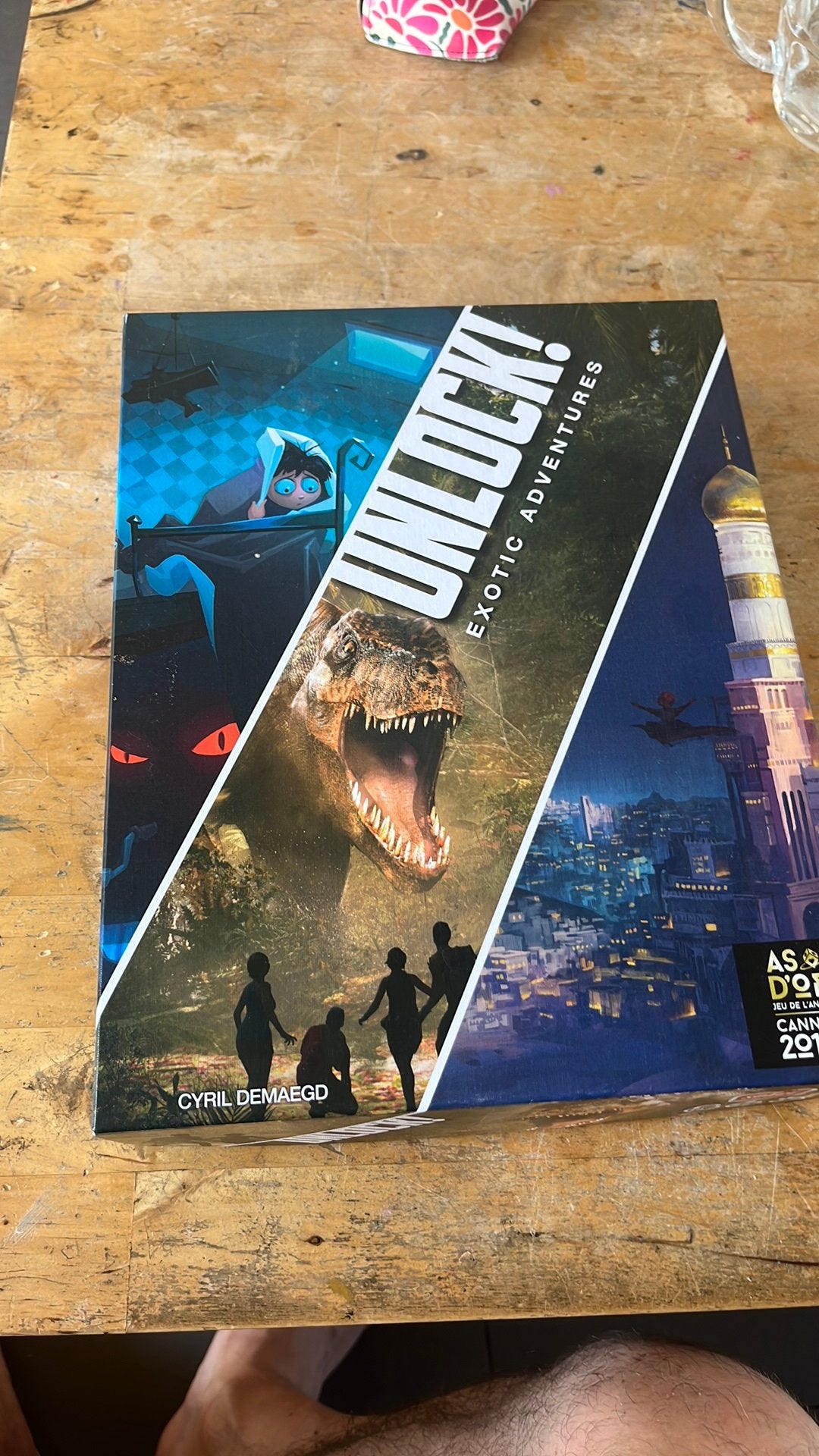 Unlock exotic adventures - Frans, Ophalen of Verzenden, Zo goed als nieuw