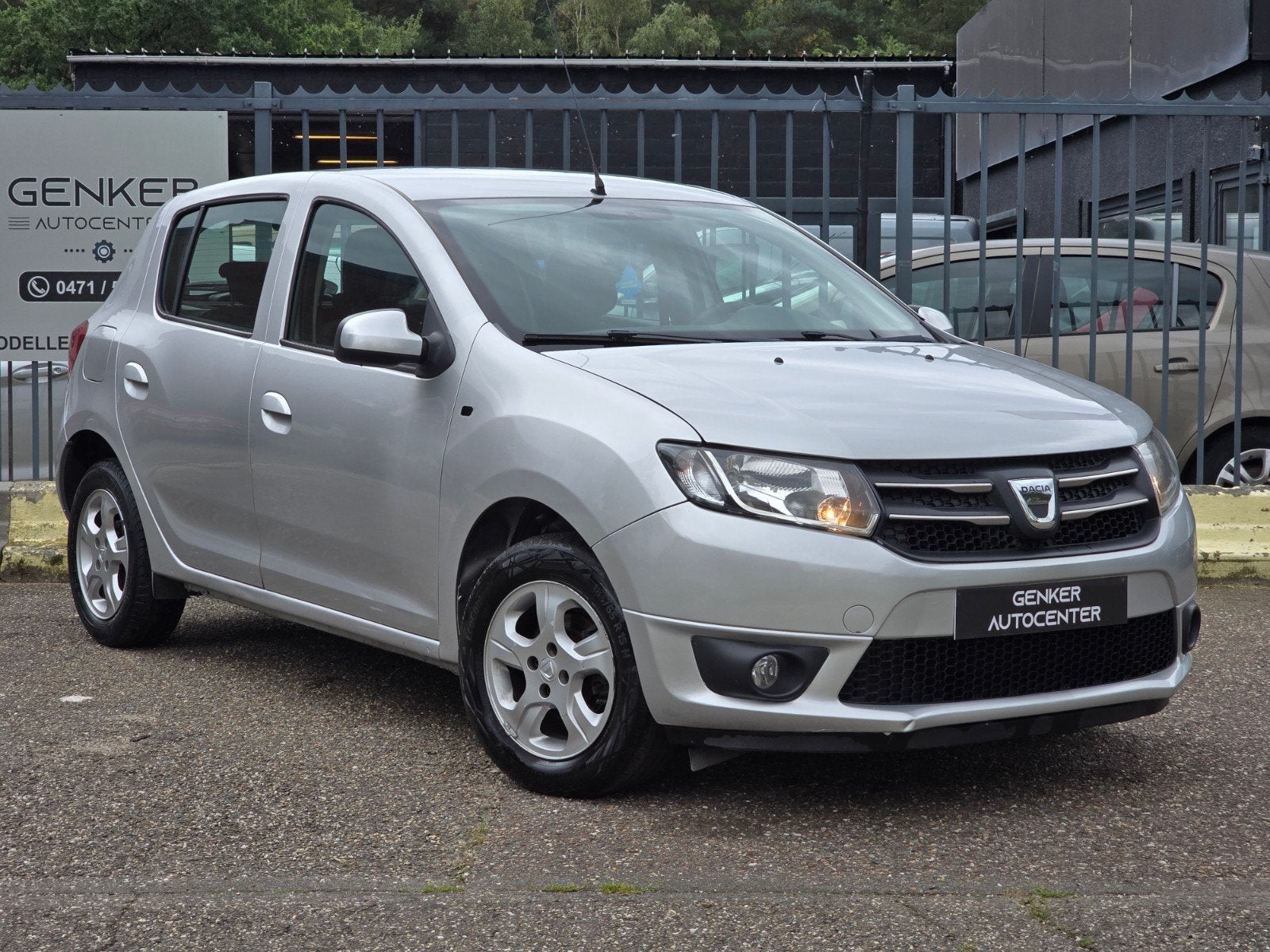 GARANTIE Dacia Sandero 1.0 Petrol Tce/Navi, Achat, Entreprise, Boîte manuelle, Sandero