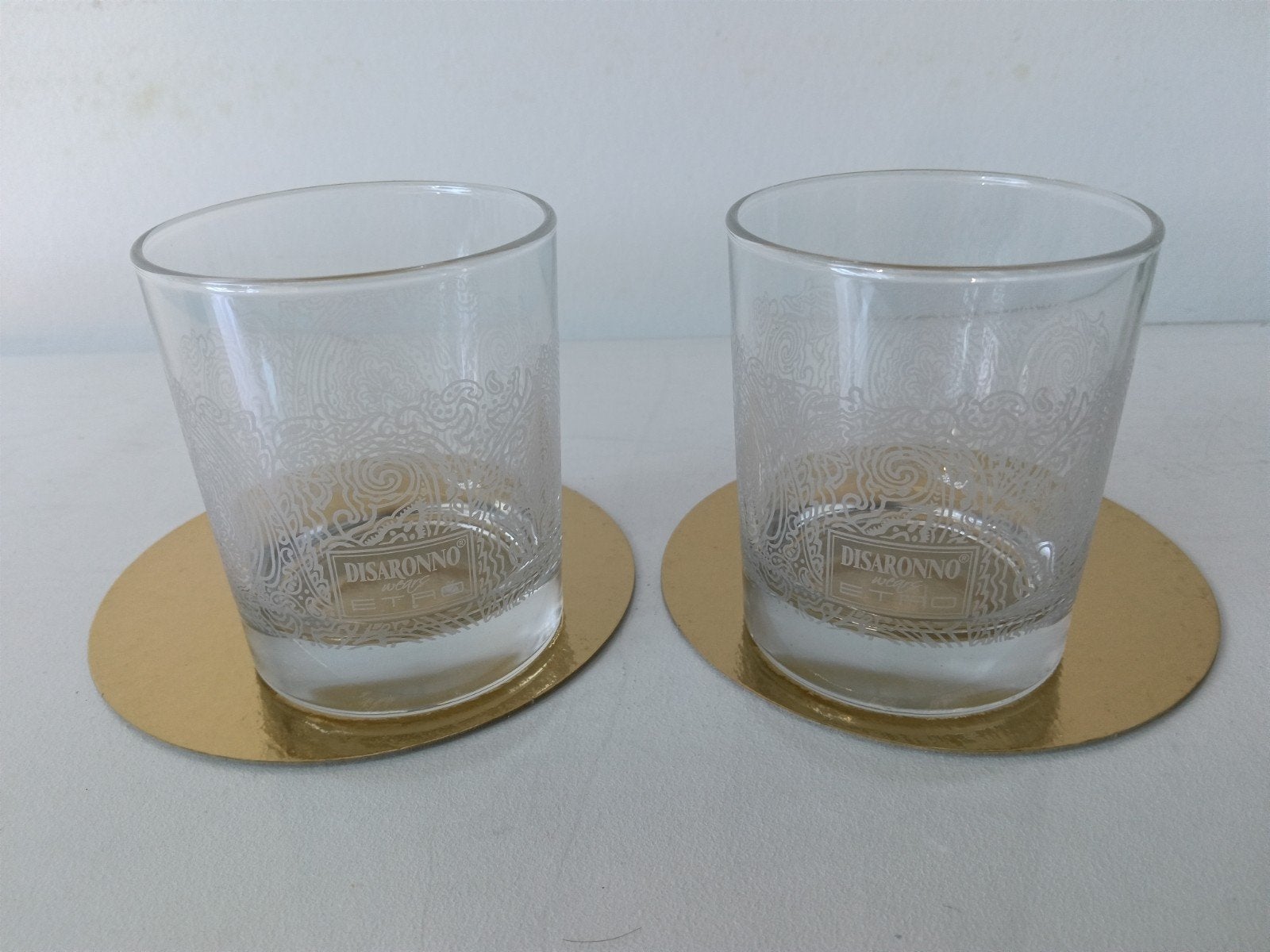€2 voor 2 zware glazen Amaretto Disaronno.  Mooie print., Collections, Enlèvement ou Envoi