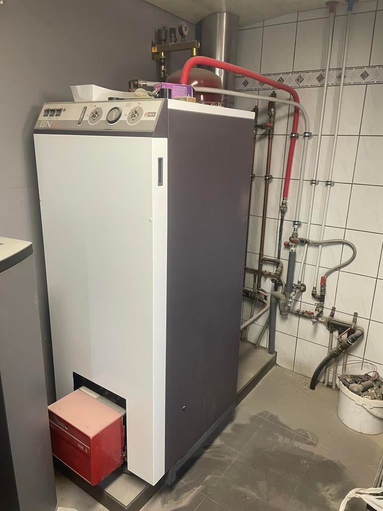 Mazout brander, Ophalen of Verzenden, Zo goed als nieuw