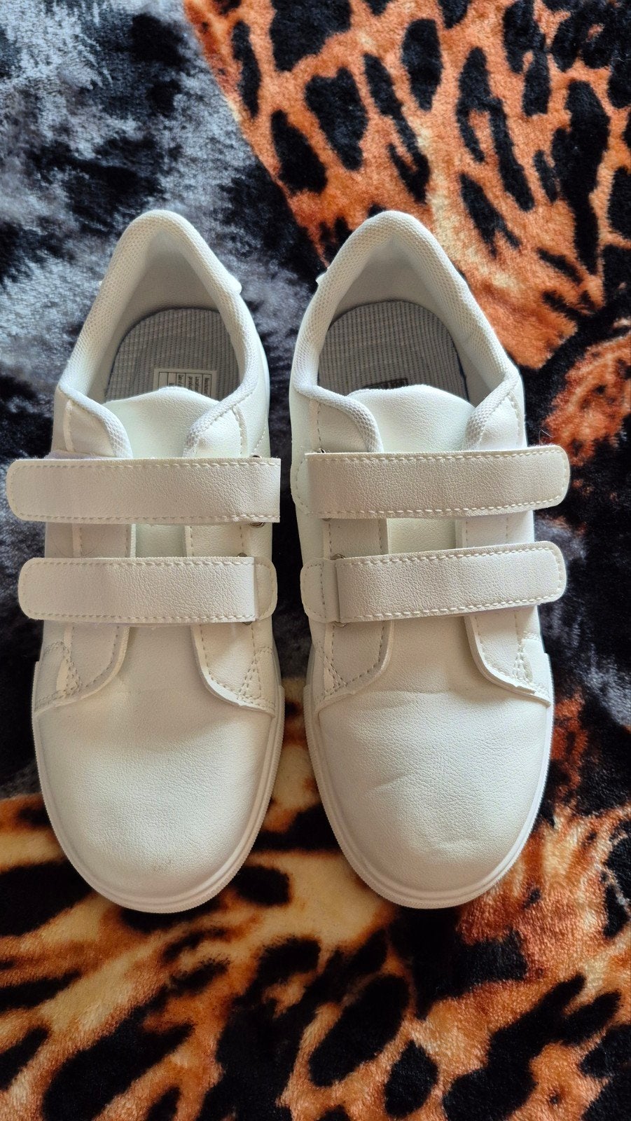Sneakers Stitch, Kinderen en Baby's, Schoentjes, Jongetje of Meisje, Ophalen of Verzenden, Zo goed als nieuw