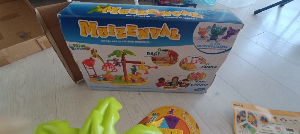 Muizenval, Drie of vier spelers, Ophalen of Verzenden, Gebruikt, HASBRO