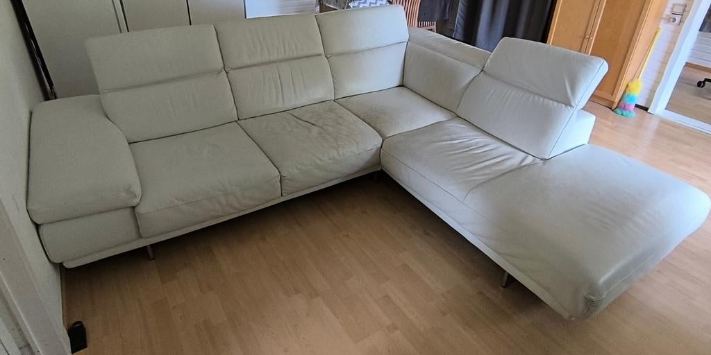 Natuzzi lederen hoekbank / salon – L-vorm zetel design sofa, Huis en Inrichting, Zetels | Complete zithoeken, Ophalen