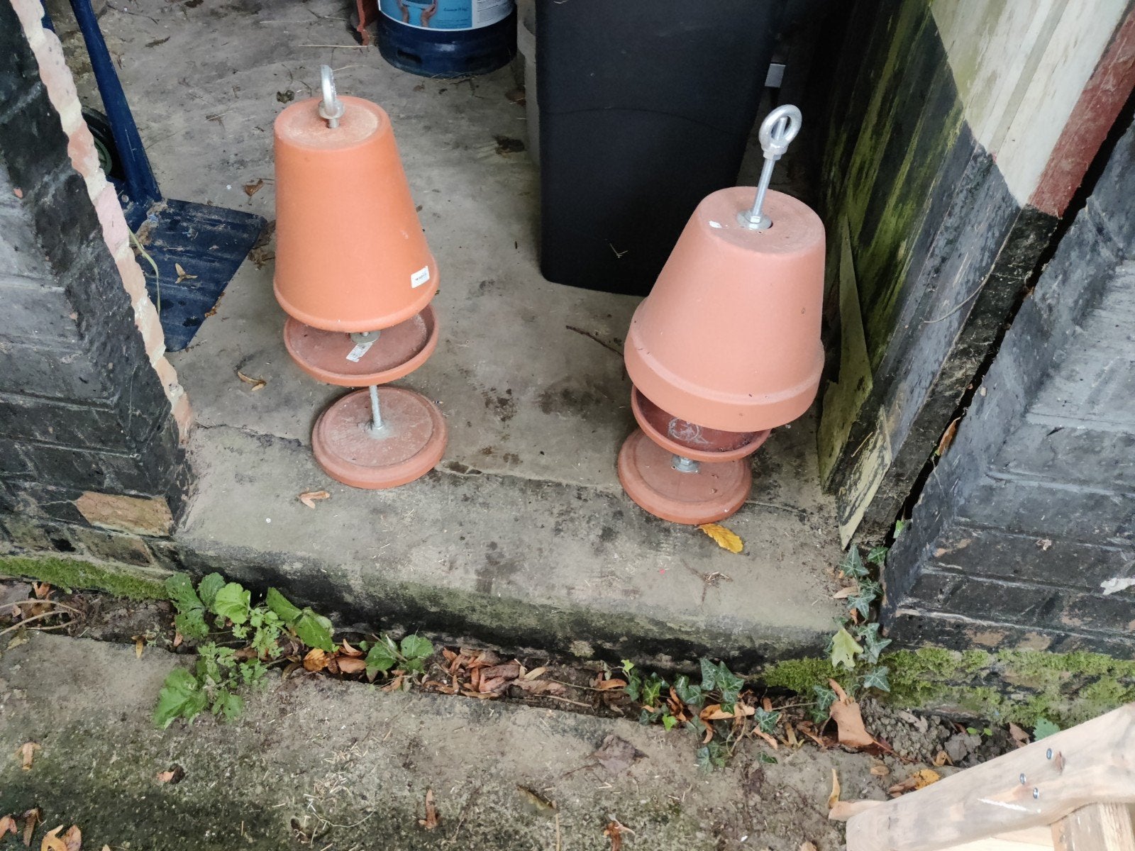 Kleine Klei pot warmer, Ophalen