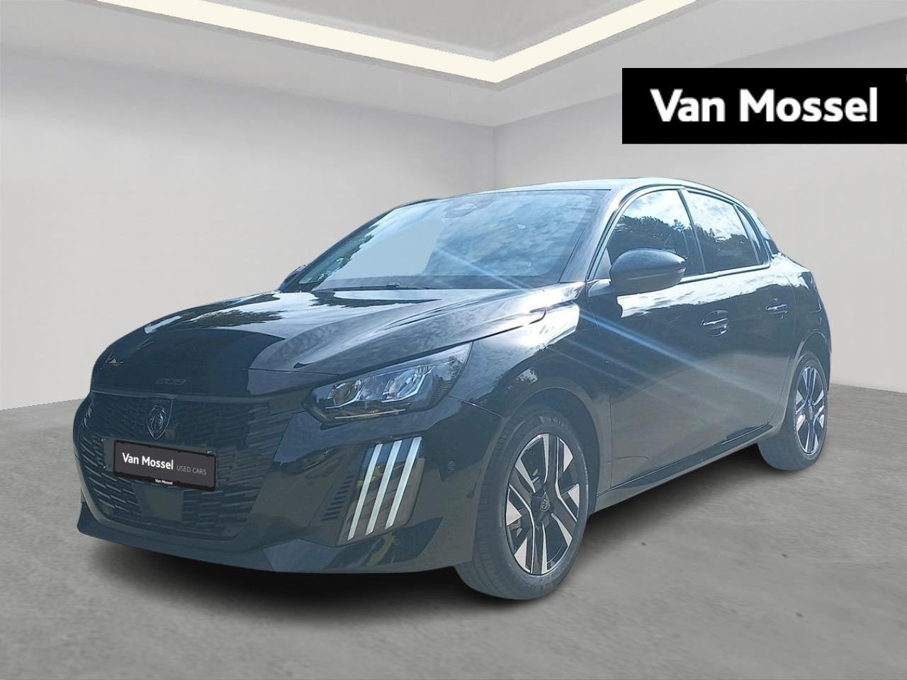 Peugeot 208 1.2 HYBRID 110 e-DSC6 Allure / Demo / Camera, Auto's, Peugeot, Stof, Gebruikt, 1295 kg, Zwart