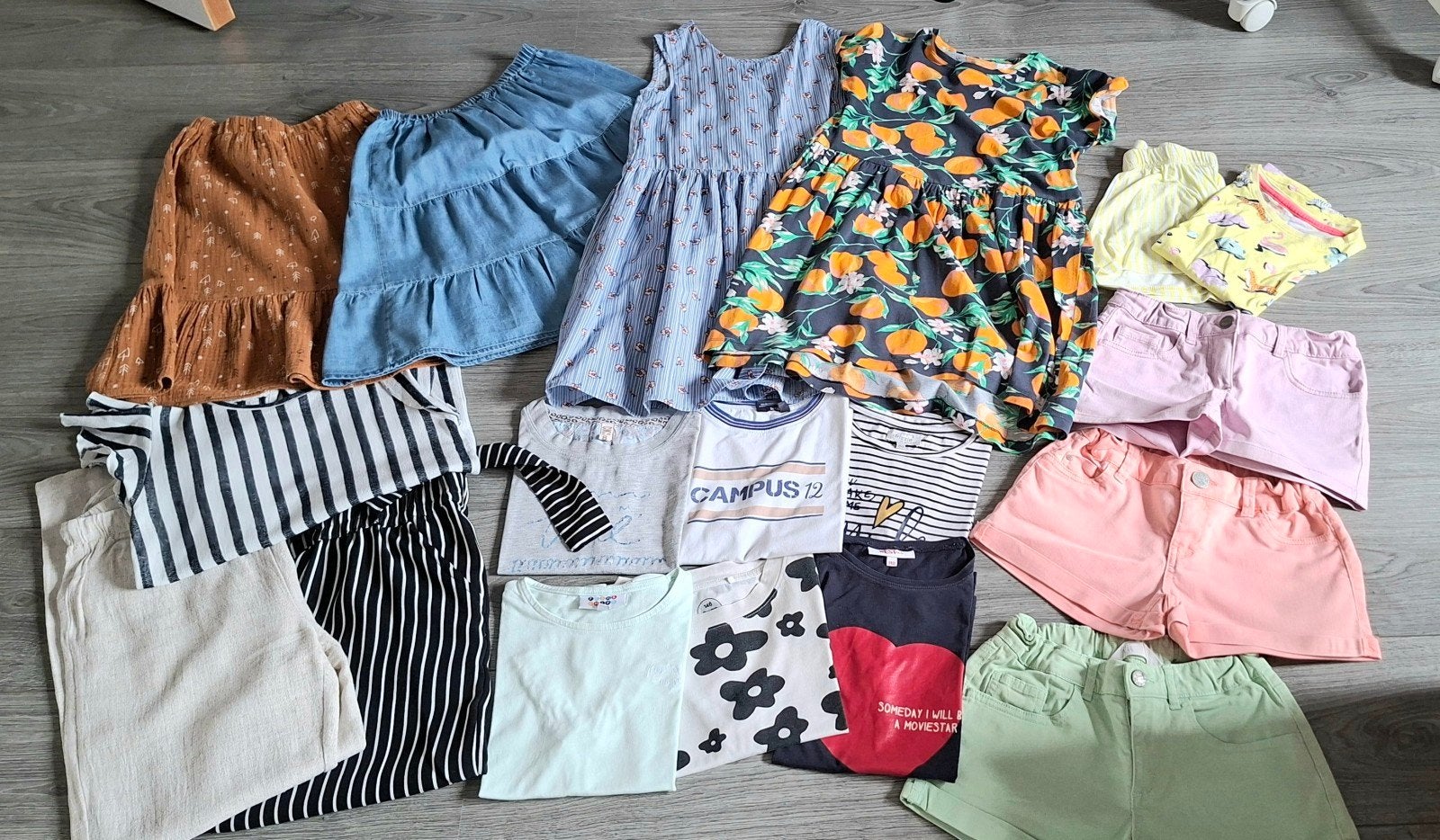 Mooi pakket meisjeskledij maat 140., Enfants & Bébés, Vêtements enfant | Taille 140, Enlèvement