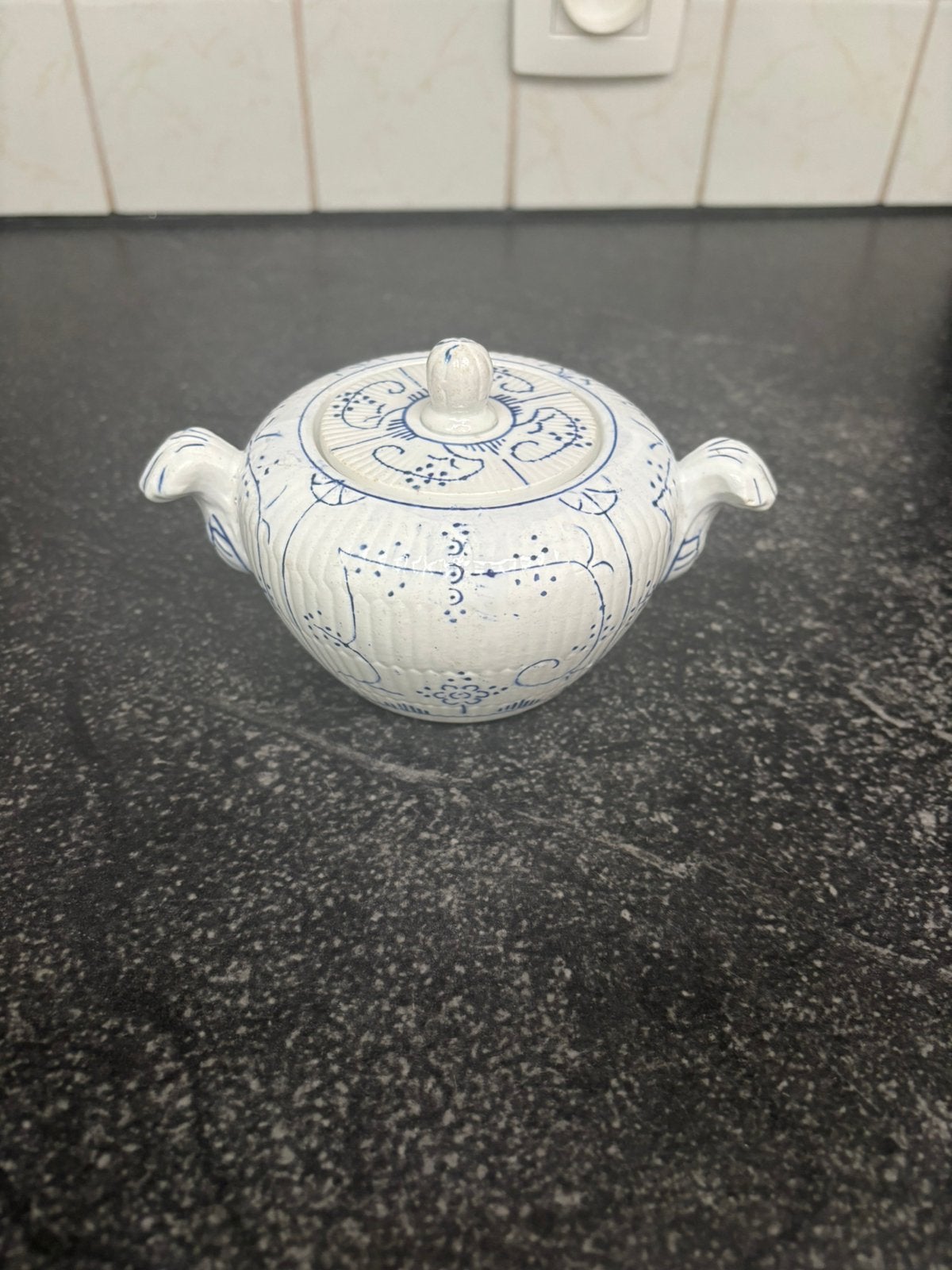 Boch suikerpot, Ophalen