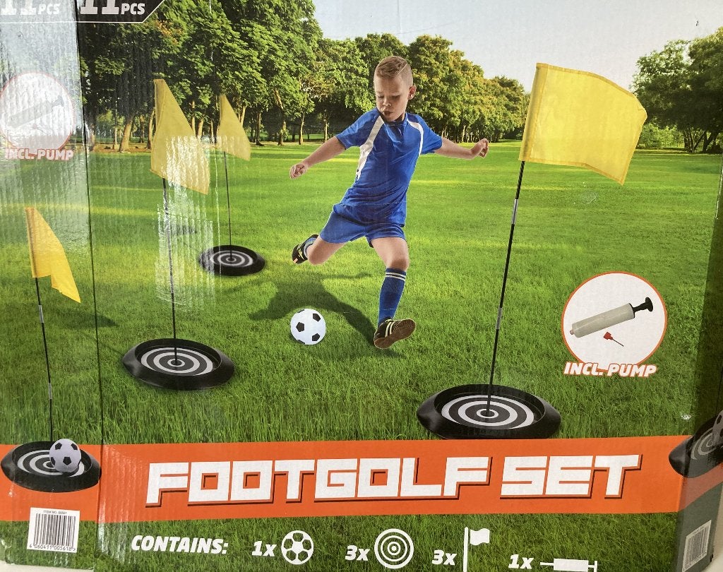 Jeu d'extérieur pour enfant Set Football Golf, Enfants & Bébés, Enlèvement, Comme neuf