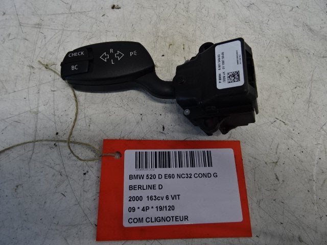 KNIPPERLICHTSCHAKELAAR BMW 5 serie (E60) (695134903), Gebruikt, BMW, Petuelring 130
80809  München, DE, Bayerische Motoren Werke AG