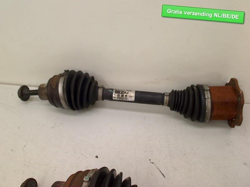 CARDAN AVANT GAUCHE (TRANSMISSION) A4 (B8) (8K0407271AJ), Auto-Union-Straße  1,
85057  Ingolstadt, DE, Info@audi.de, Audi, Utilisé