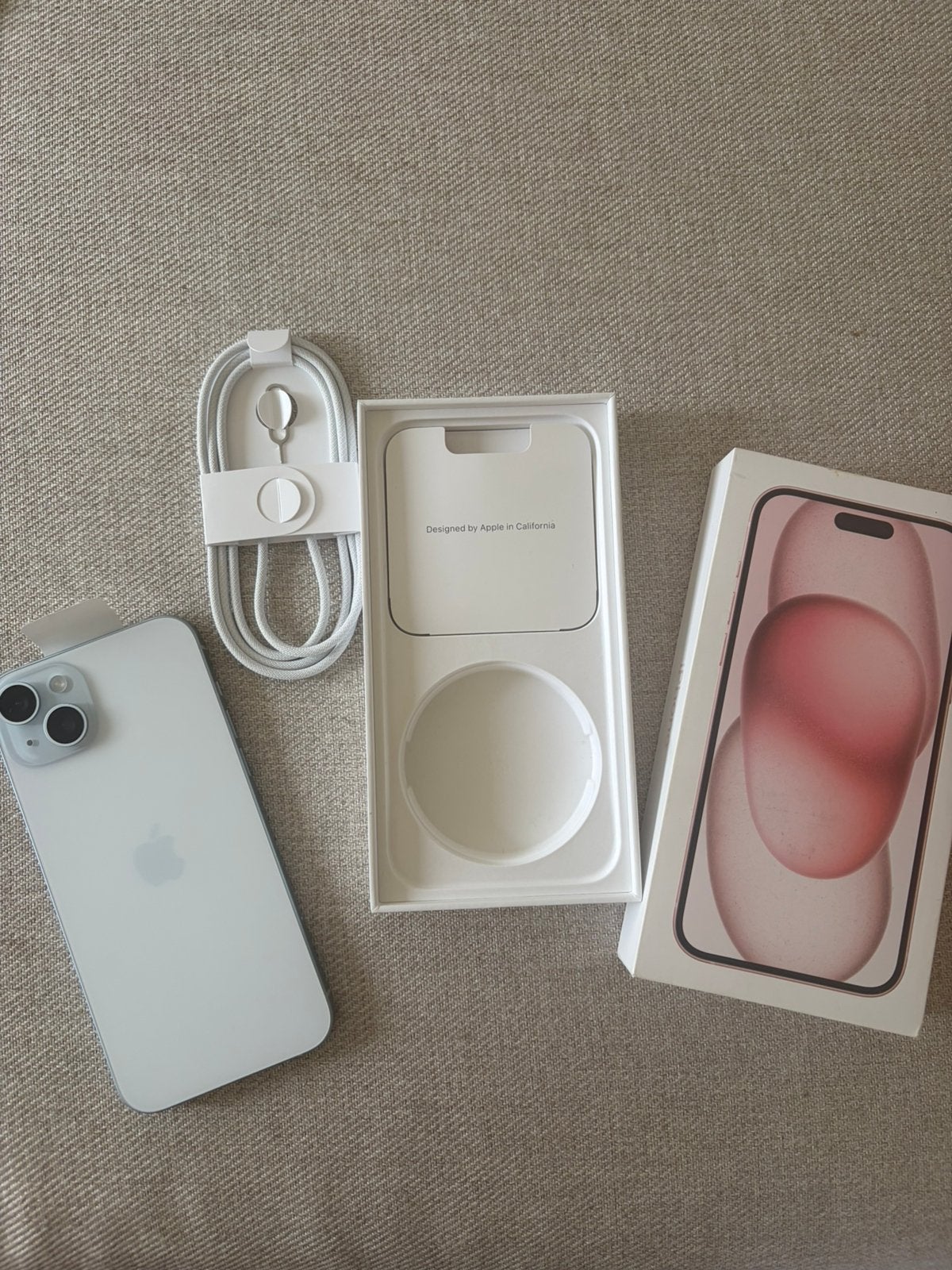 Iphone 15 plus 128 gb NEUF, Télécoms, Téléphonie mobile | Apple iPhone, 128 GB, IPhone 15, Comme neuf, Enlèvement