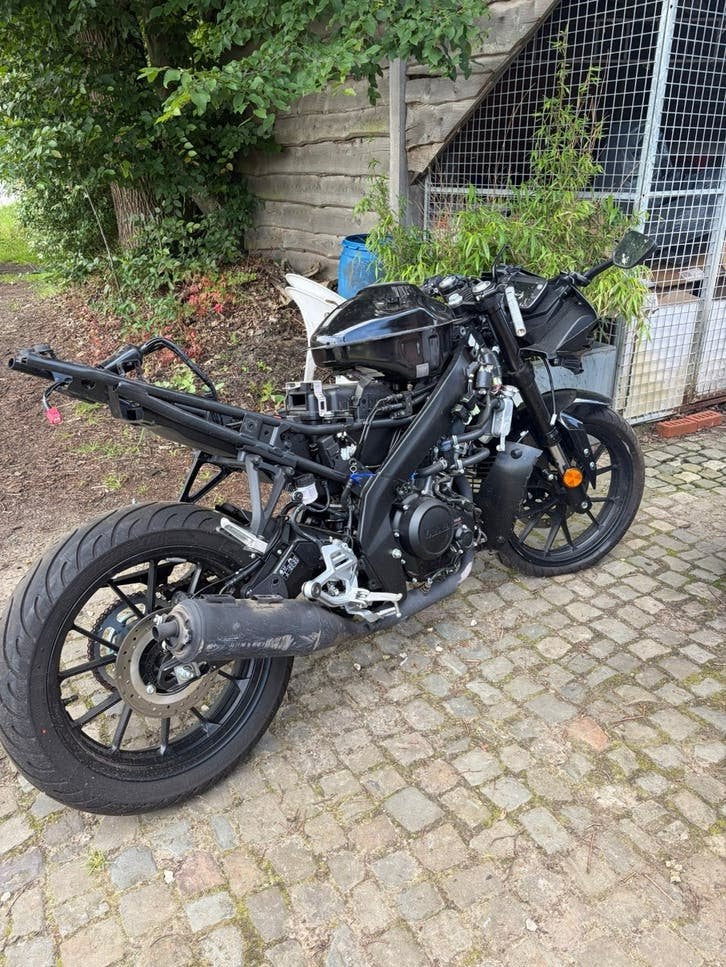 Yamaha R125 (2025) – Project of onderdelen, werkend blok, Motoren, Gebruikt, 125 cc, 11 kW of minder, Handgeschakeld