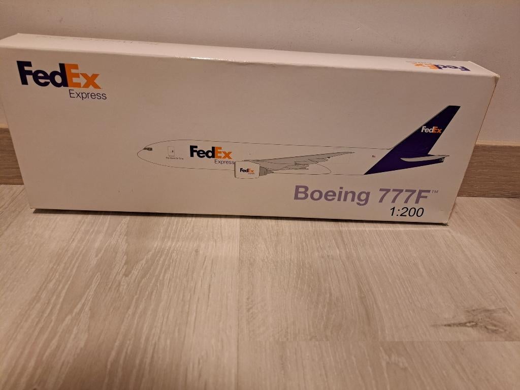 Boeing 777F de FedEx 1:200 Hogan, Enlèvement ou Envoi, Neuf, Modèle réduit