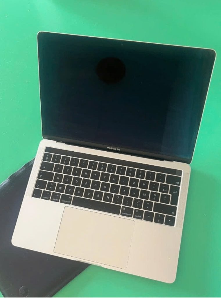 Apple MacBook Pro 13" 2019 – 16 GB RAM – Touch Bar defect, Informatique & Logiciels, Apple Macbooks, Enlèvement ou Envoi, 13 pouces